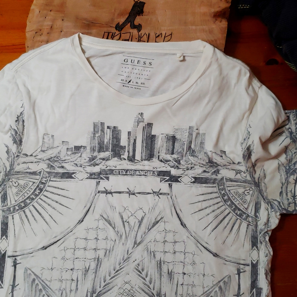 T shirt
